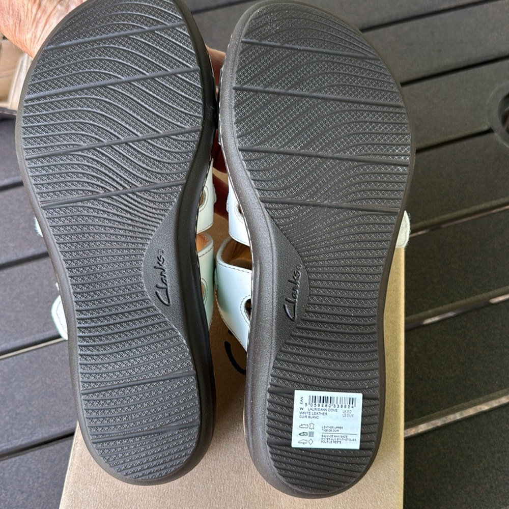Clarks Women's White Strappy Sandals - Picture 2 of 3